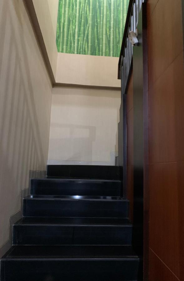 Platinum Setramurni Guest House Bandung 3Br Eksteriør bilde